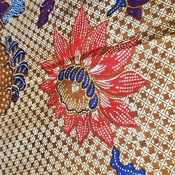 Hand-made wrap skirt. Peasant style. Beautiful colors. BOHO, 70's vibe. OS - Picture 7 of 7